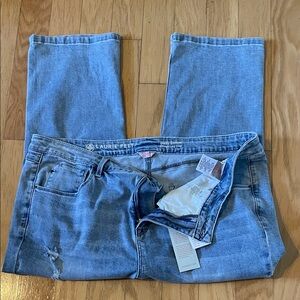 Laurie Felt Light Blue Straight Leg crop Jeans size 22wp brand new with tag